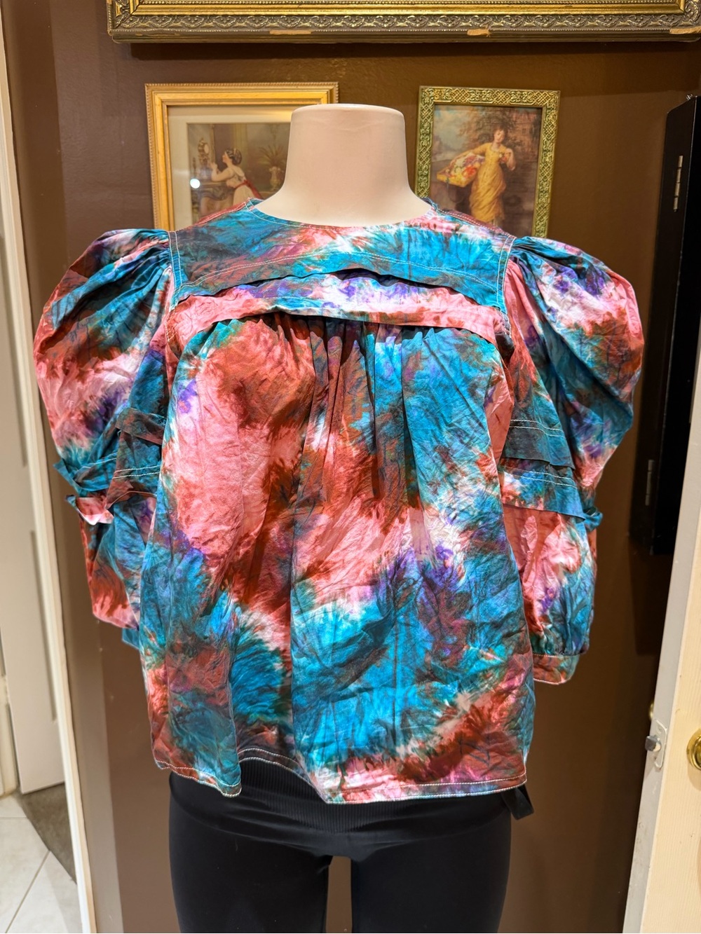 Women's Multicolor Puff-Sleeve Tie-Dye Top FLAWED